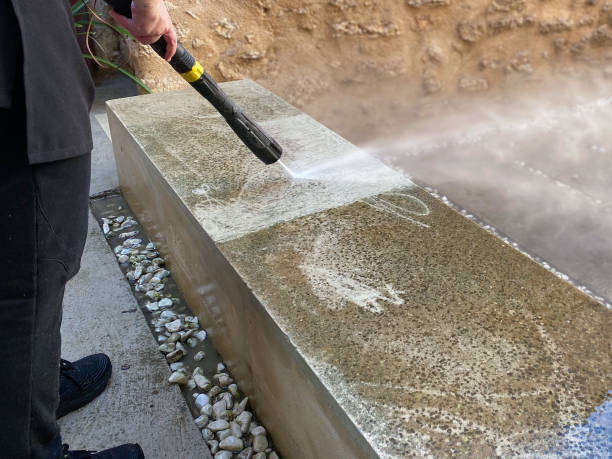 Why Choose Our Certified Pressure Washing Experts for Your Project Needs in Amherst, TX?